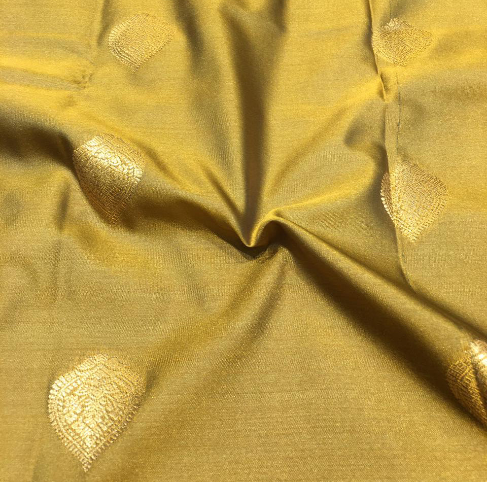 Semi Kanjivaram Saree (Product Code: 4654)