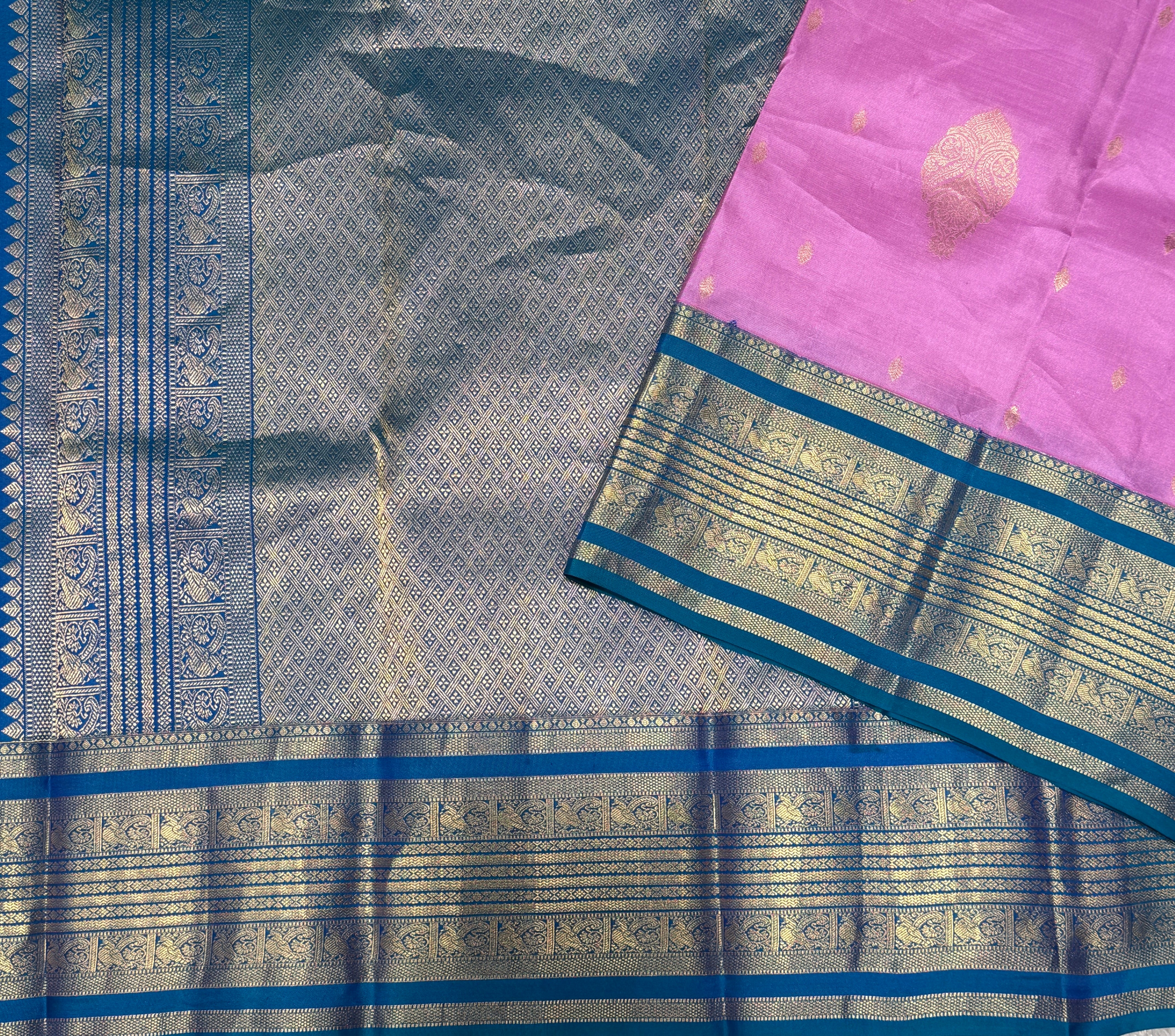Pure Kanjivaram Silk Saree (Product Code: 4935)