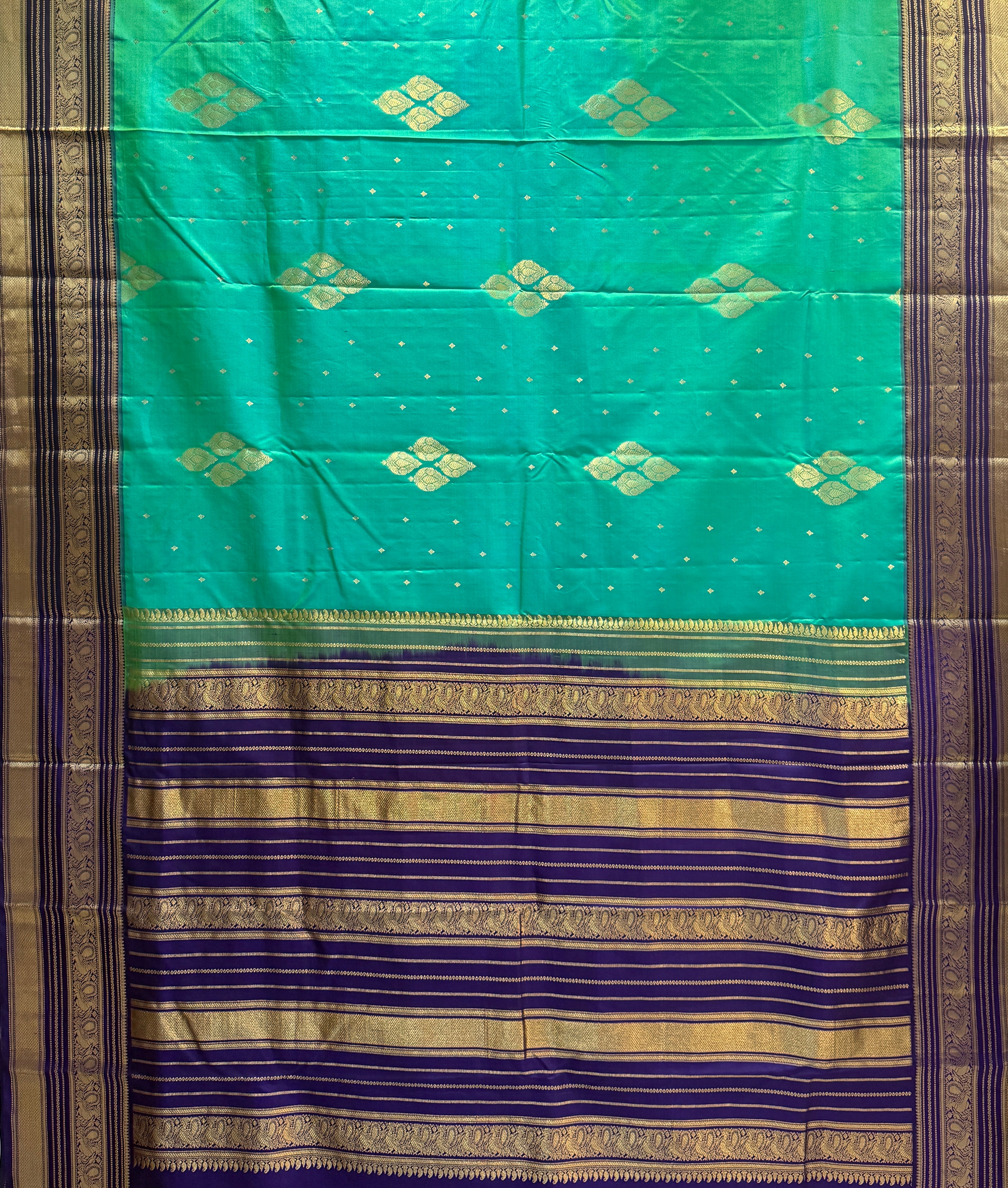 Pure Kanjivaram Silk Saree (Product Code: 4935-02)