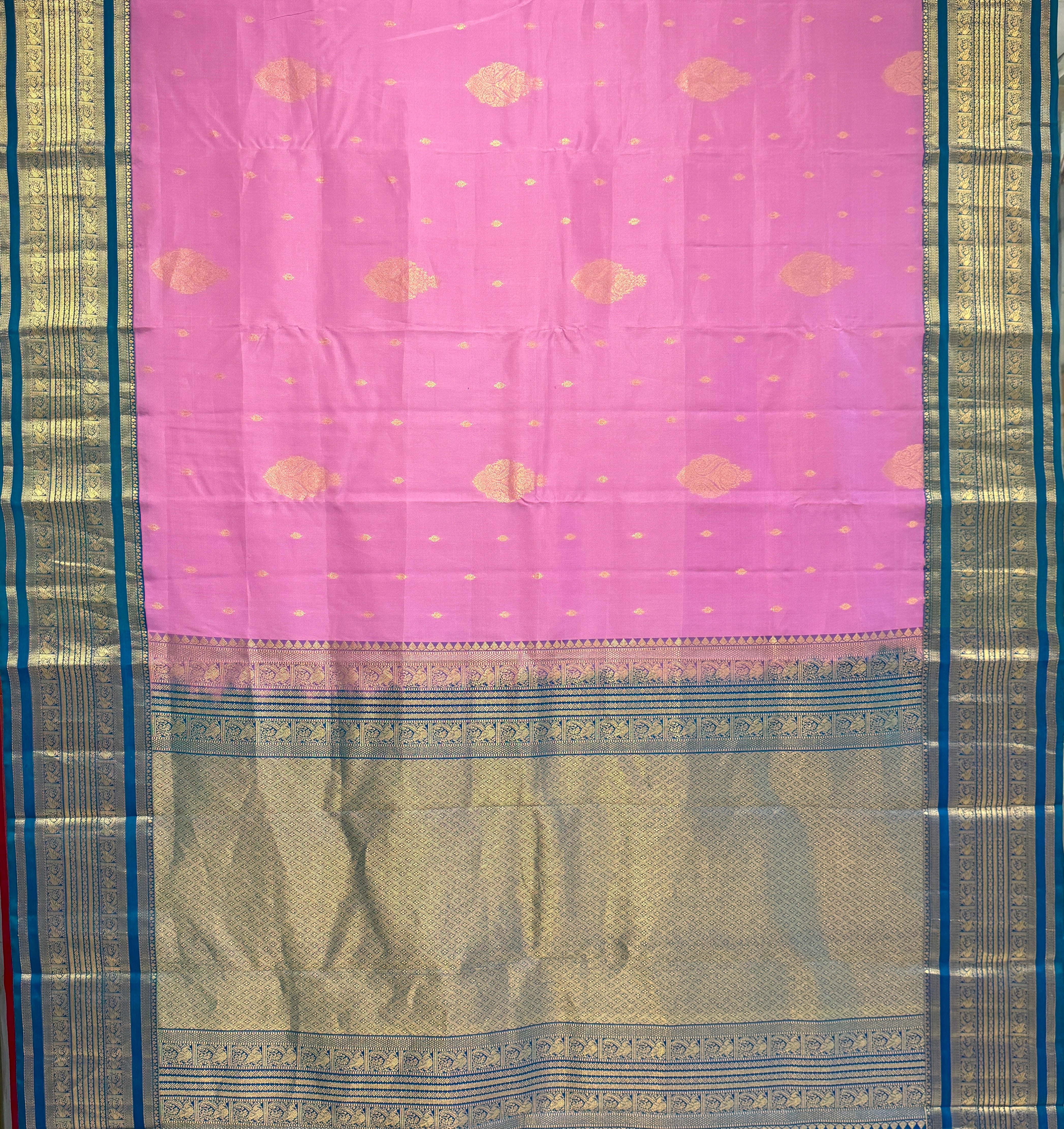 Pure Kanjivaram Silk Saree (Product Code: 4935)