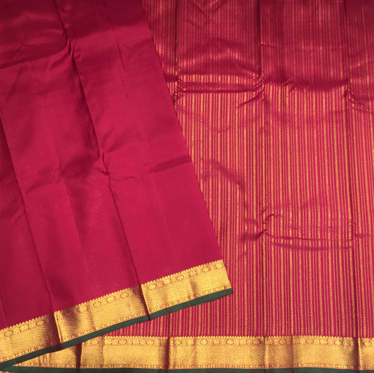 Deep Magenta Pink and Gold Korvai Kanjivaram Silk Saree-view3